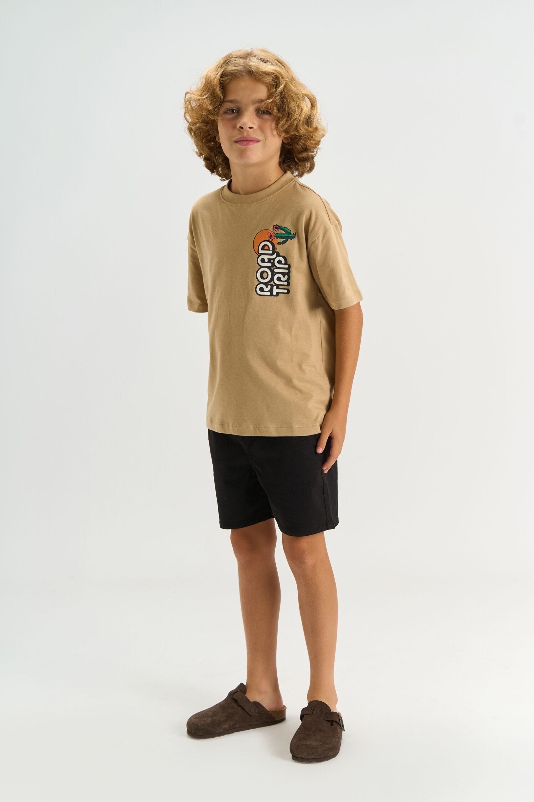 TN7081-TNThomas-OS-S_S-Tee-Humus-Extra-3.jpg